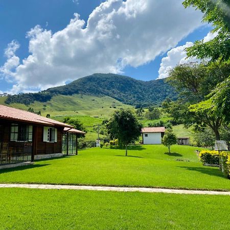 Quinta Do Papagaio Βίλα Pouso Alto Εξωτερικό φωτογραφία